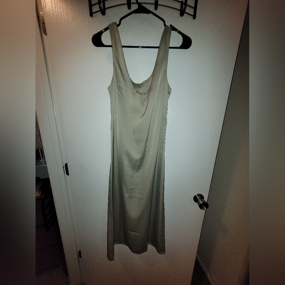 Khaki/light green slip, midi dress - Picture 2 of 4